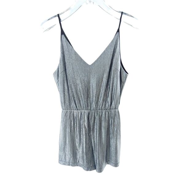 NWT Dainty Hooligan short silver jumpsuit med - Picture 2 of 11